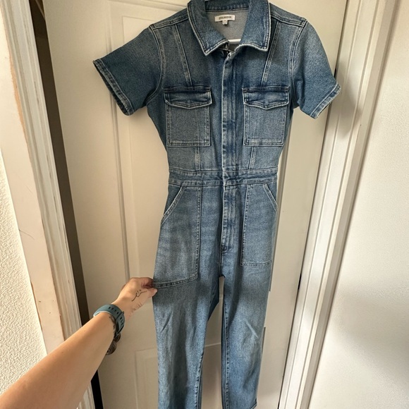 Like new (only worn once) Good American Denim Jumpsuit - Picture 9 of 11